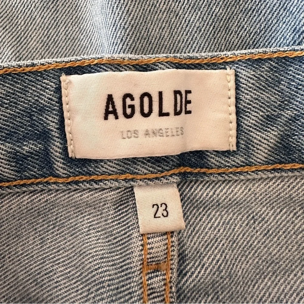 Agolde Dee Vintage high rise distressed light wash denim shorts size 23 - Picture 6 of 8